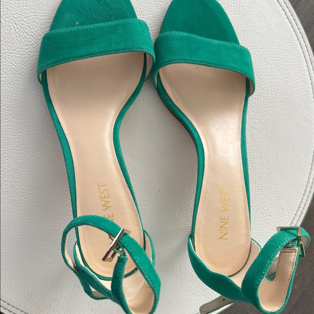 Nine West Vibrant Green Sandals